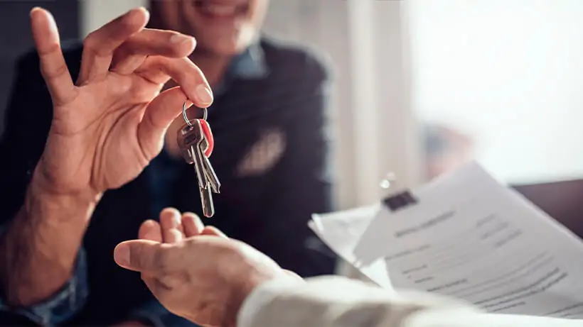 Как происходит сделка купли-продажи квартиры с несколькими собственниками?