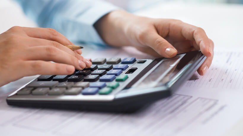 Какая уголовная ответственность предусмотрена за уклонение от уплаты налогов (ст. 212 УКУ)?